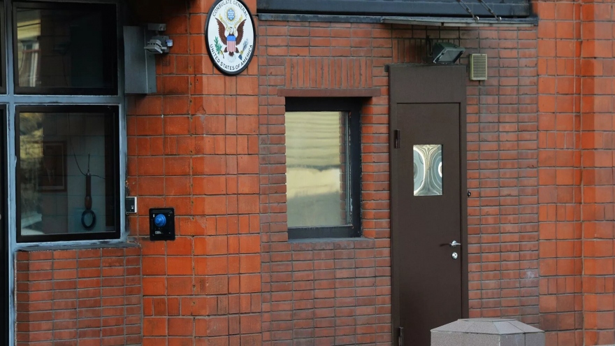 Dư luận Nga phản đối Mỹ đóng cửa hai cơ quan đại diện ngoại giao ở nước này