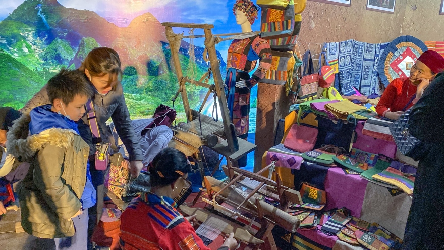 Thưởng thức hương vị Hà Giang tại Hà Nội