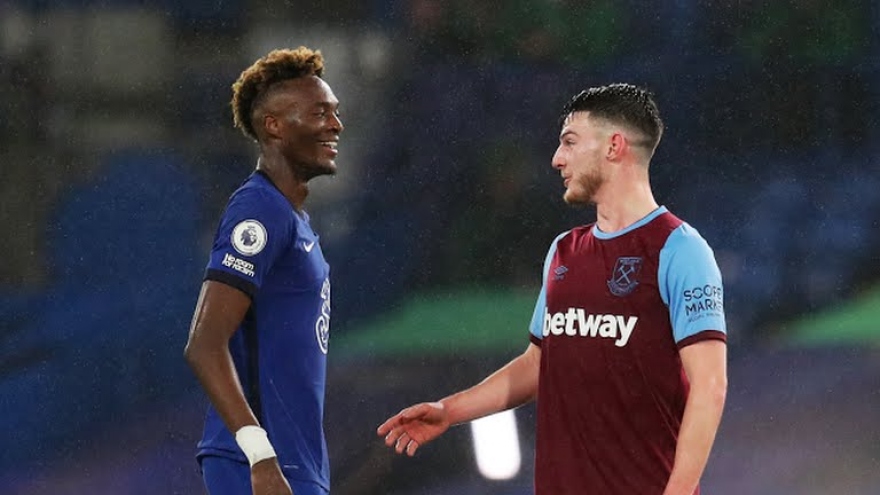 “Drogba 2.0” tỏa sáng, Chelsea đè bẹp West Ham