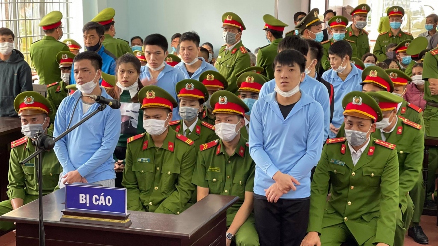 79 năm tù giam cho nhóm bị cáo trộm két sắt tại trụ sở UBND xã