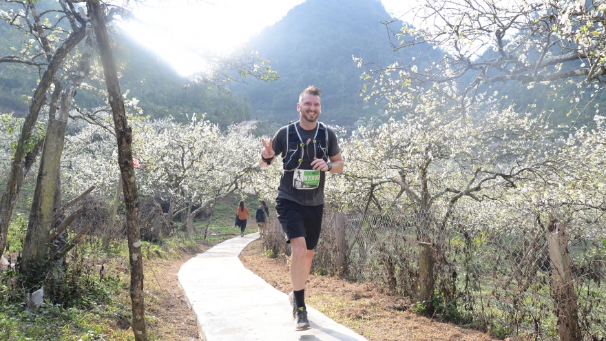 Hơn 20 nghìn lượt khách đến Khu du lịch quốc gia Mộc Châu trong dịp tết Dương lịch 2021