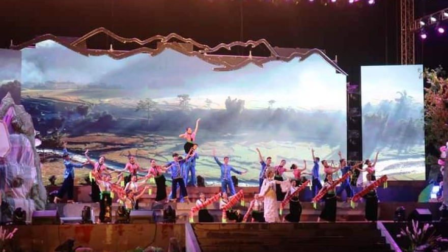 Yên Bái phấn đấu đón 900.000 khách du lịch trong năm 2021