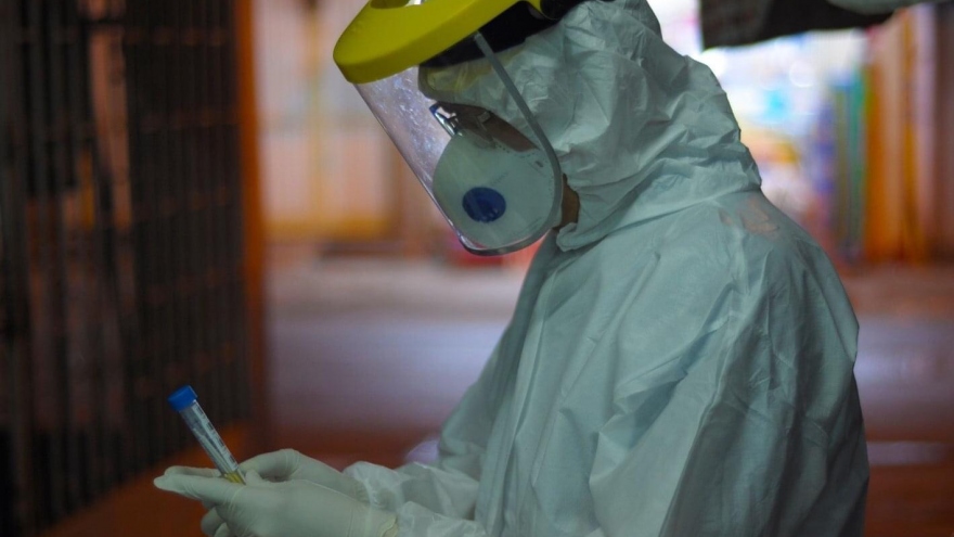 Gần 1000 nhân viên Bệnh viện Mắt TPHCM được xét nghiệm Covid-19