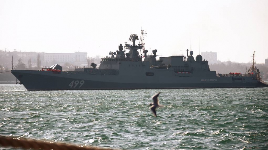 Nga điều 20 tàu chiến cùng các cường kích Su-25SM3 tập trận tại Biển Đen