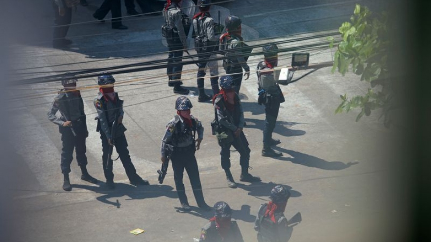 Quân đội Myanmar bắt một loạt ca sĩ, diễn viên có ảnh hưởng