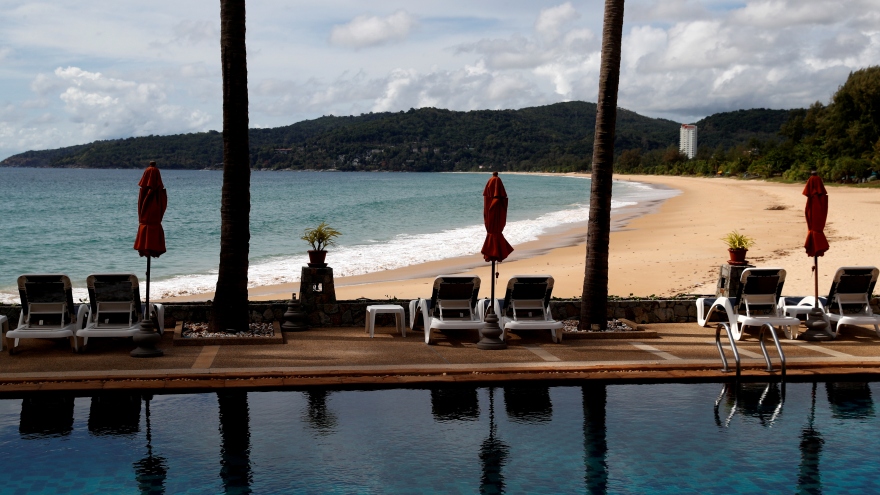 Công ty Thái Lan mở "kỳ nghỉ vaccine" để cứu vãn ngành du lịch