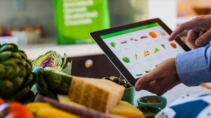 Những gã khổng lồ “bơm tiền” thúc đẩy thương mại điện tử ở Đông Nam Á