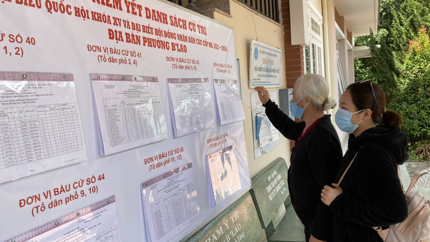 Rà soát và phát thẻ cử tri trong điều kiện phòng, chống Covid-19