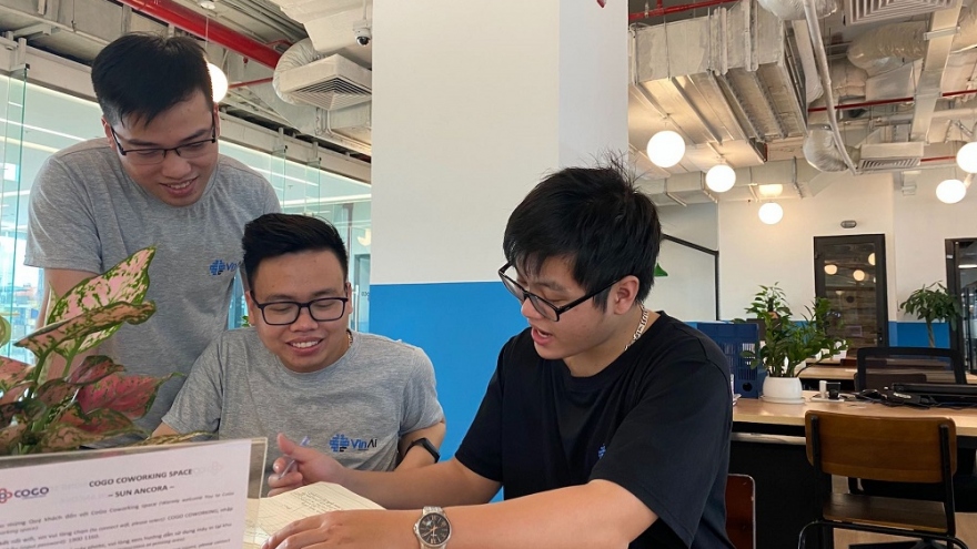 VinAI - Bệ phóng khoa học của các tài năng AI Việt