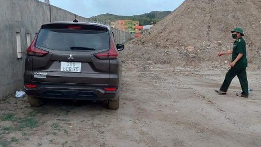 Quảng Bình: 2 người Việt chở 4 người Trung Quốc nhập cảnh trái phép