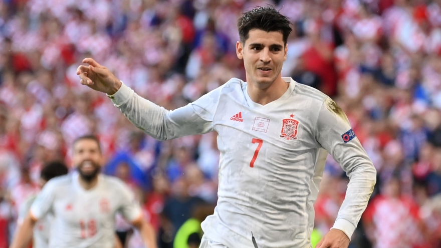 Tây Ban Nha thắng Croatia trong trận cầu có 8 bàn thắng sau 120 phút kịch tính