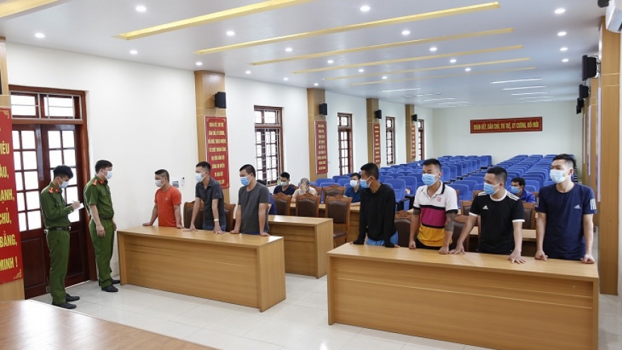 Triệt phá hai đường dây cá độ bóng đá với số tiền giao dịch hàng chục tỷ đồng