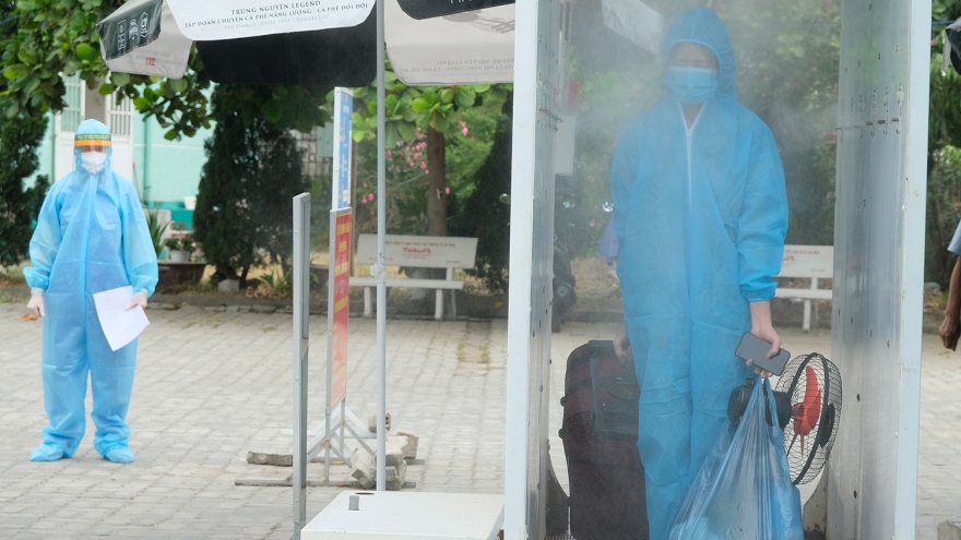 Bệnh viện Phổi Đà Nẵng công bố 7 bệnh nhân điều trị khỏi COVID-19