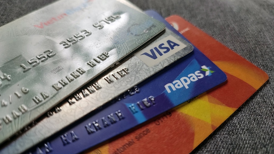 Giả danh cảnh sát giao thông để lừa đảo