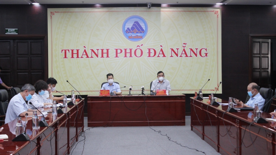 Đà Nẵng dừng hoạt động tắm biển, nhà hàng từ 12 giờ 20/6