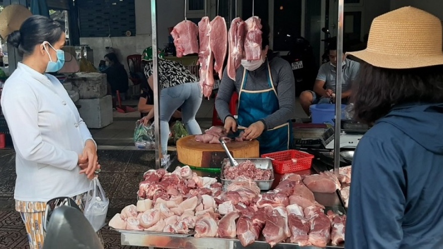 Chợ đầu mối Hóc Môn tạm dừng hoạt động, Đồng Nai khó tiêu thụ heo