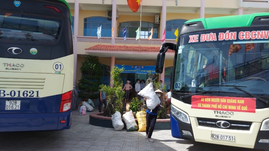 Ngày mai, Quảng Nam xuất phát đoàn xe đón 164 người từ TP.HCM về quê đợt đầu tiên
