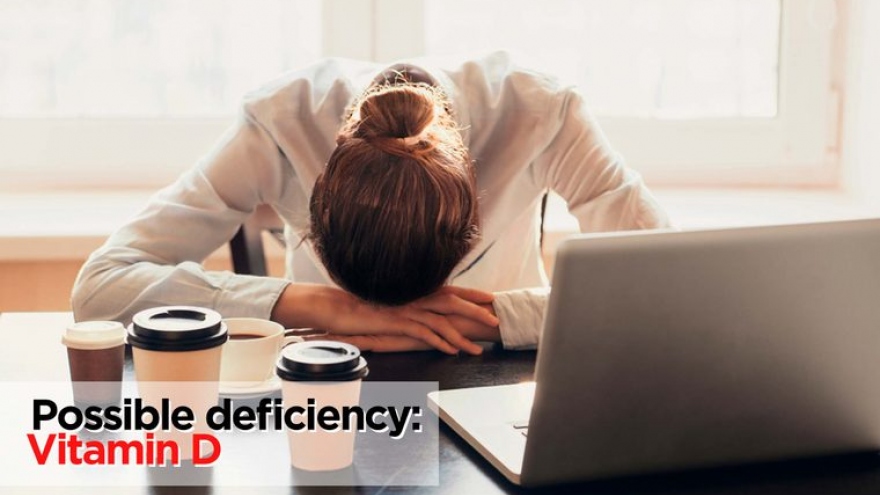 10 dấu hiệu cho thấy cơ thể bạn đang thiếu các vitamin và dưỡng chất thiết yếu