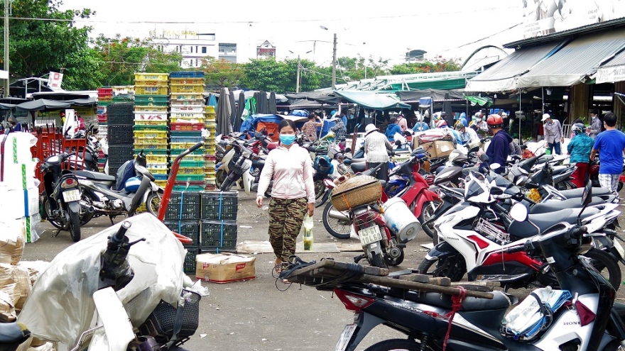 Người dân Đà Nẵng không lo sốt giá, không nên mua hàng tích trữ