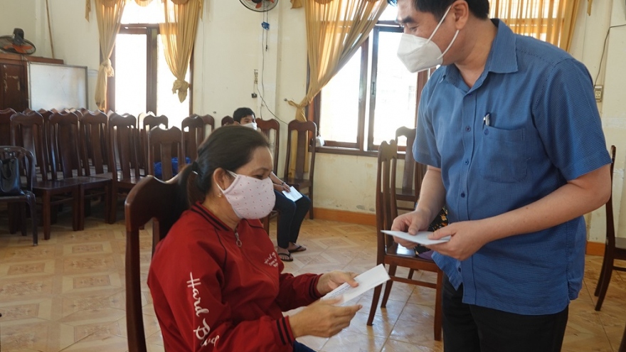 Nhiều doanh nghiệp ở Bình Định được vay tiền trả lương người lao động