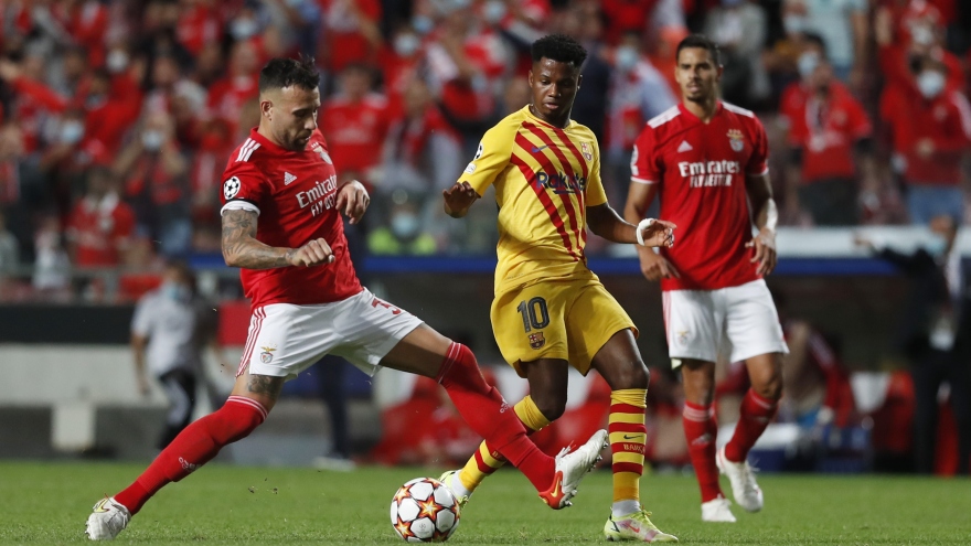 Hàng thủ thảm họa, Barca thua tan nát trước Benfica