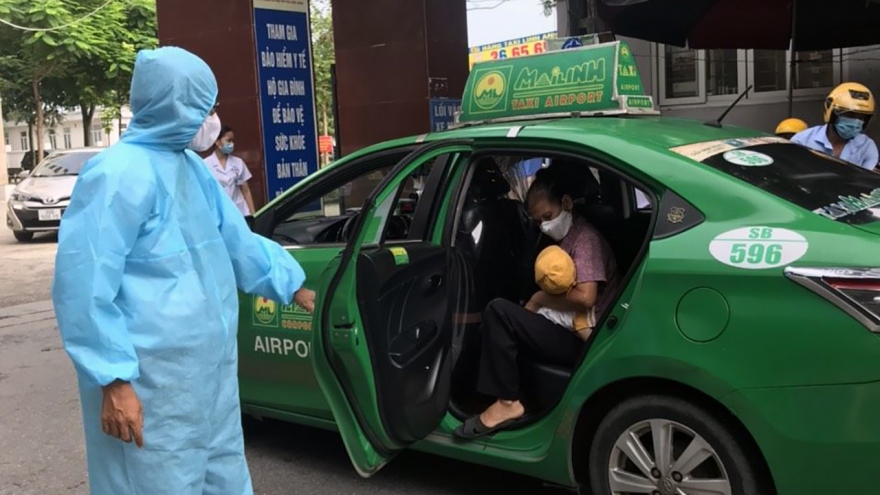 Tài xế taxi lần đầu đỡ đẻ thành công cho sản phụ: “Tôi xem đây là trách nhiệm"