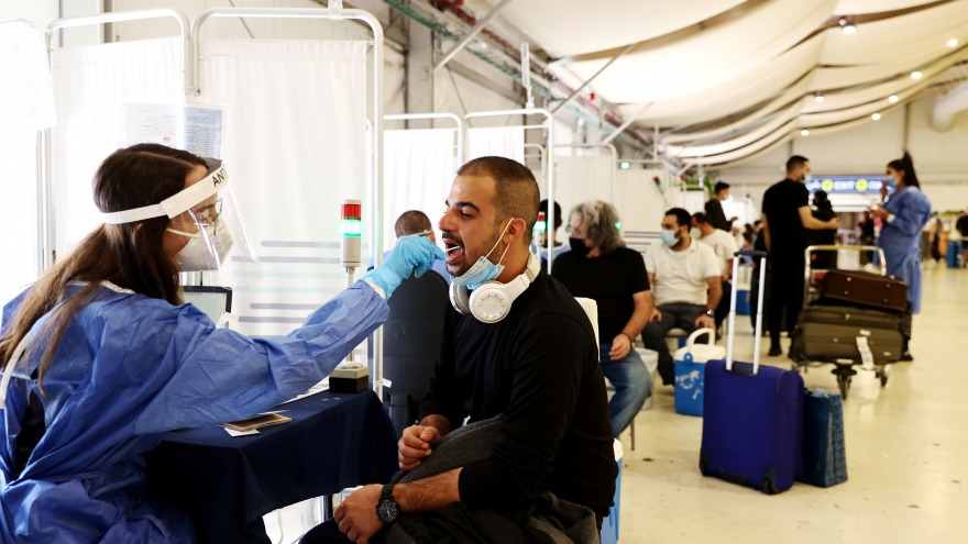 Khách du lịch nản lòng vì cách ly và phí xét nghiệm?