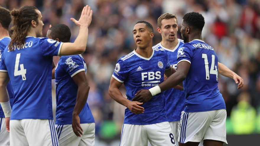 MU thua ngược Leicester City, HLV Solskjær nguy cơ bị sa thải