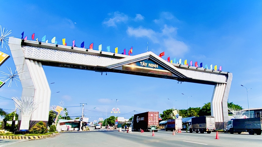 Tây Ninh tháo dỡ toàn bộ các chốt kiểm soát dịch COVID-19 ở cửa ngõ