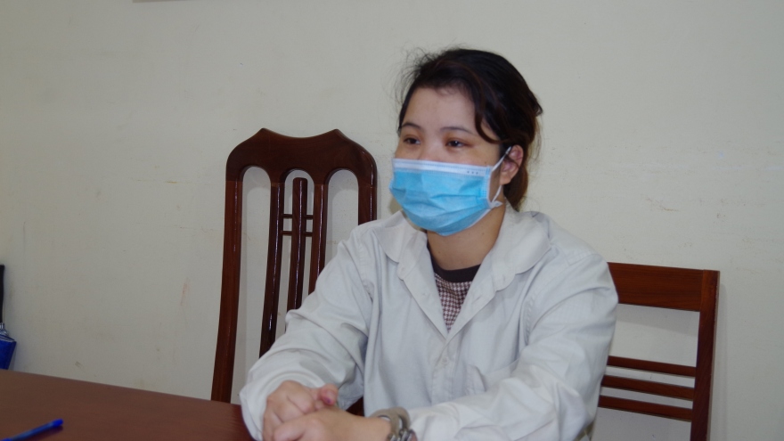 Giả giọng đàn ông, người phụ nữ lừa được hơn 4 tỷ đồng