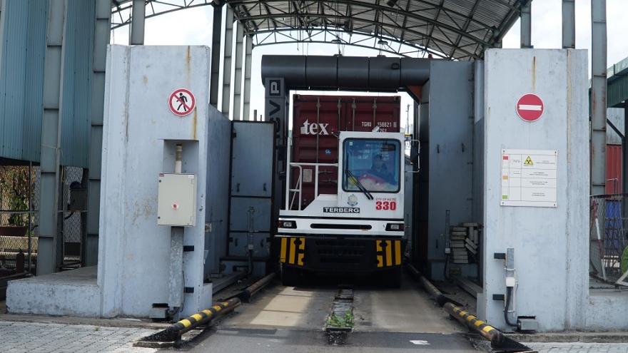 Tạo thuận lợi cho doanh nghiệp xuất nhập khẩu trong bối cảnh dịch COVID-19