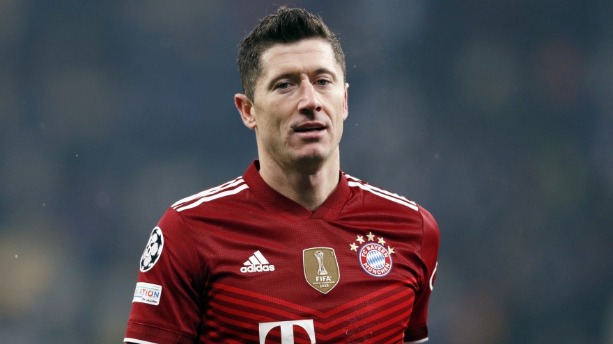 Lewandowski lập kỷ lục khó tin ở Champions League