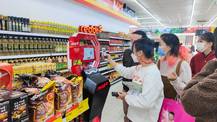 The CrownX huy động thành công 350 triệu USD từ TPG, ADIA và SeaTown