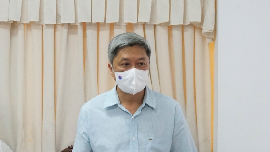 Thứ trưởng Bộ Y tế yêu cầu Cần Thơ nhanh chóng tiêm phủ vaccine ngừa Covid-19