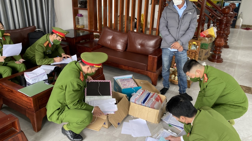 Bắt giám đốc và kế toán doanh nghiệp mua bán hóa đơn trái phép gần 35 tỷ đồng