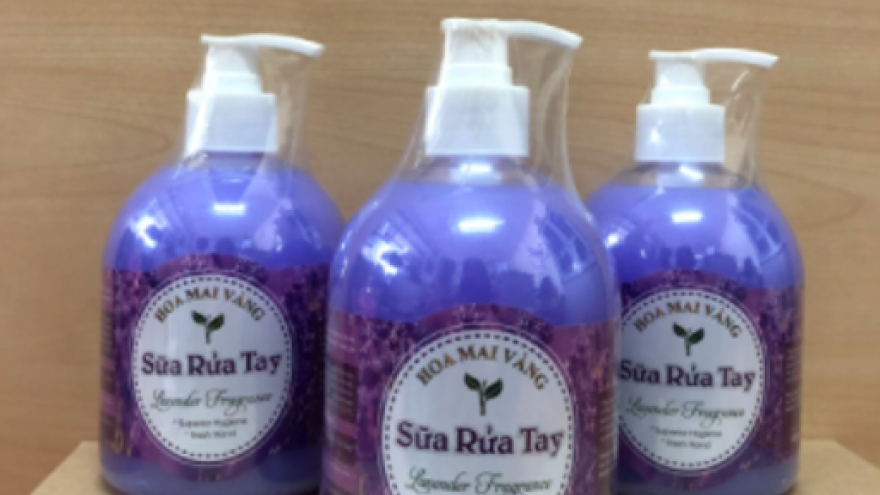 Bộ Y tế yêu cầu thu hồi toàn quốc Sữa rửa tay Hoa Mai Vàng do không đạt chất lượng