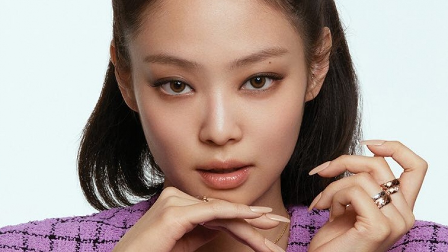 Jennie (BLACKPINK) xinh đẹp trên tạp chí Elle số tháng 2/2022