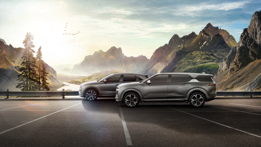 VinFast công bố nhận đặt hàng trước xe VF e35, VF e36 và ứng dụng blockchain tại CES