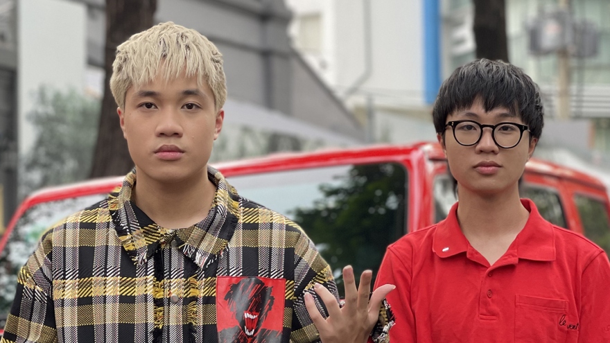 Obito hé lộ điều đặc biệt về Binz, Coldzy nhận mình hay cười trừ như Karik