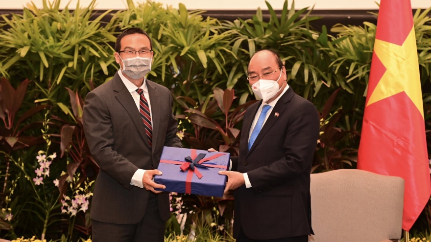 Chủ tịch nước tiếp các doanh nghiệp hàng đầu về đổi mới sáng tạo của Singapore