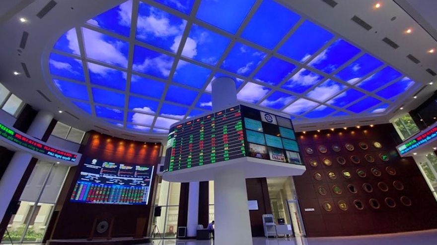 HoSE lên tiếng về việc dừng cung cấp thông tin giao dịch tự doanh từ ngày 1/3