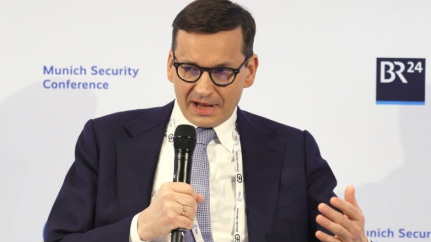 Ba Lan sẵn sàng cung cấp vũ khí phòng thủ cho Ukraine