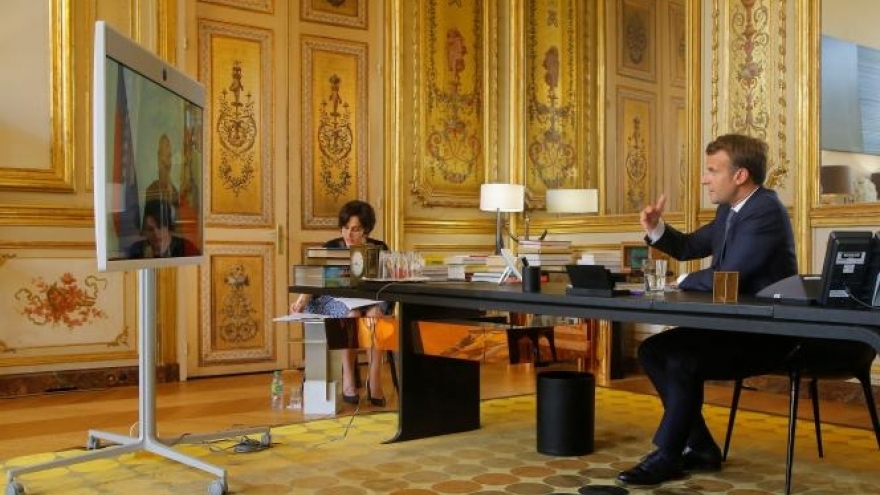 Căng thẳng gia tăng tại Donbass, Pháp và Đức kêu gọi Nga thận trọng