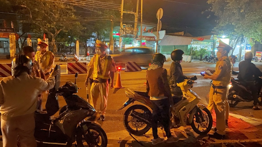 Hơn 1.000 lái xe vi phạm nồng độ cồn và ma tuý bị xử phạt