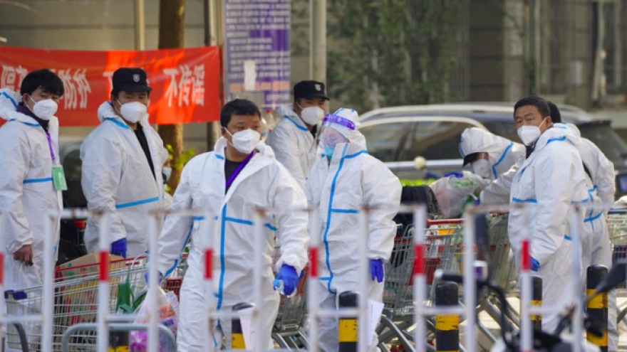 Trung Quốc nới lỏng các biện pháp phòng chống Covid-19