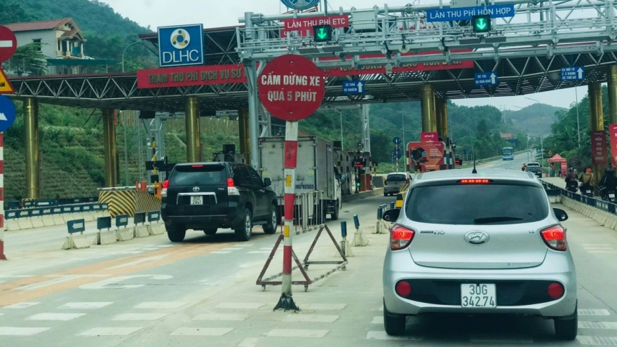 Cán bộ công chức nêu gương dùng thu phí tự động ETC trên xe ô tô cá nhân