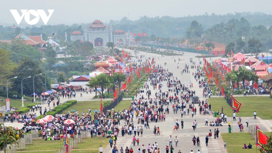 Giỗ Tổ Hùng Vương, dịp lễ 30/4, mùng 1/5 người lao động được nghỉ mấy ngày?