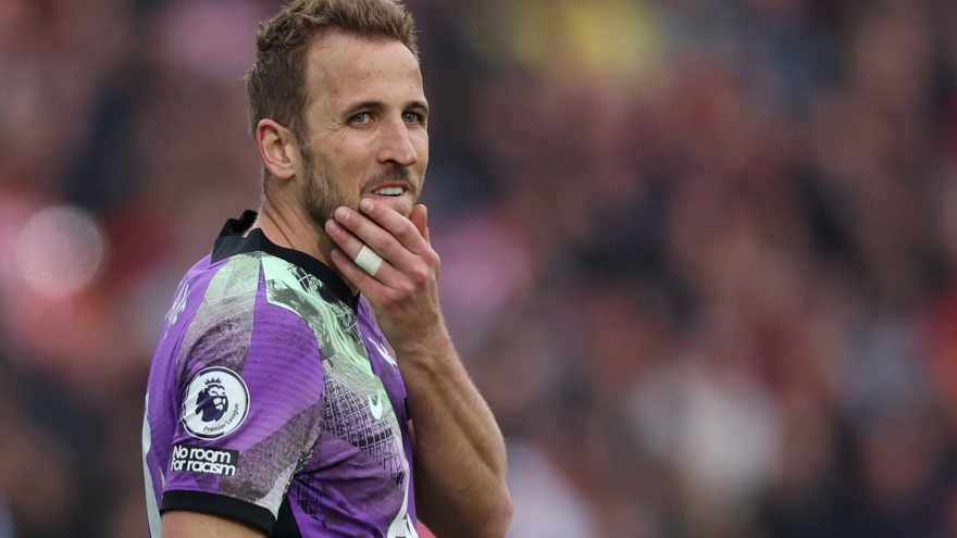 Kết quả Ngoại hạng Anh 24/4: Tottenham bị Arsenal đá văng khỏi tốp 4