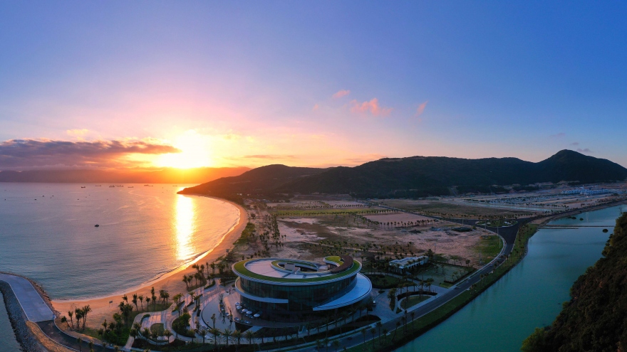 Hải Giang – Hấp lực của bán đảo du lịch quốc tế sôi động tại Việt Nam