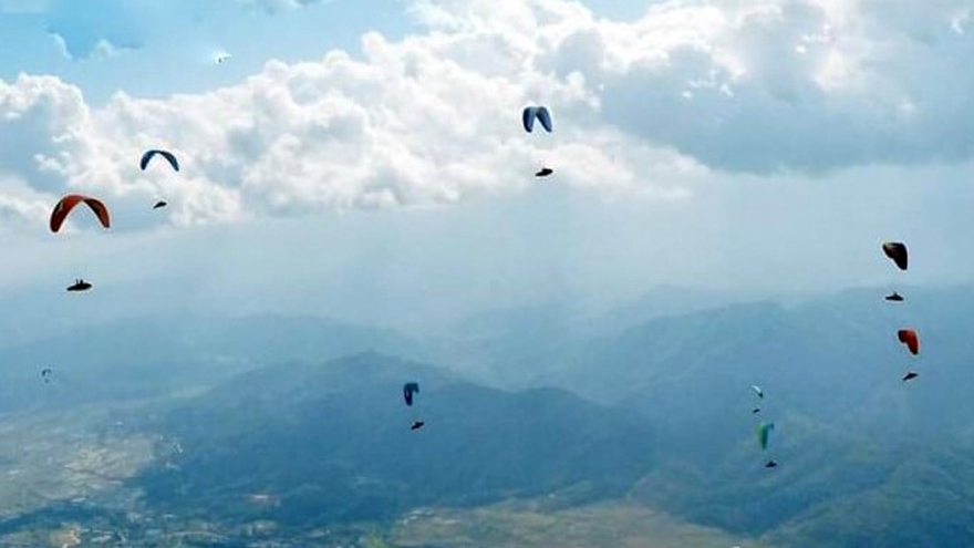 Bế mạc giải dù lượn đường trường PuTaLeng quốc tế mở rộng